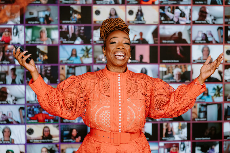 Legendary-Speaker-D3-8 Lisa